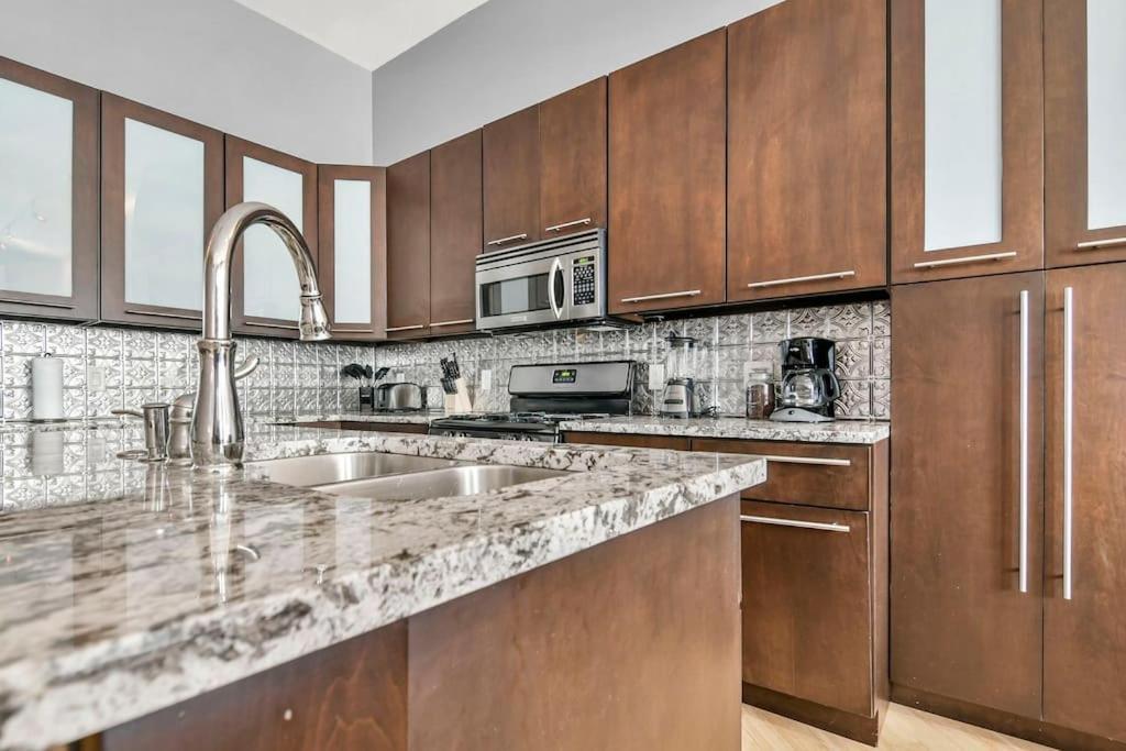 Lovely 2-Bedroom Unit In Springfriend Springfield Exteriér fotografie